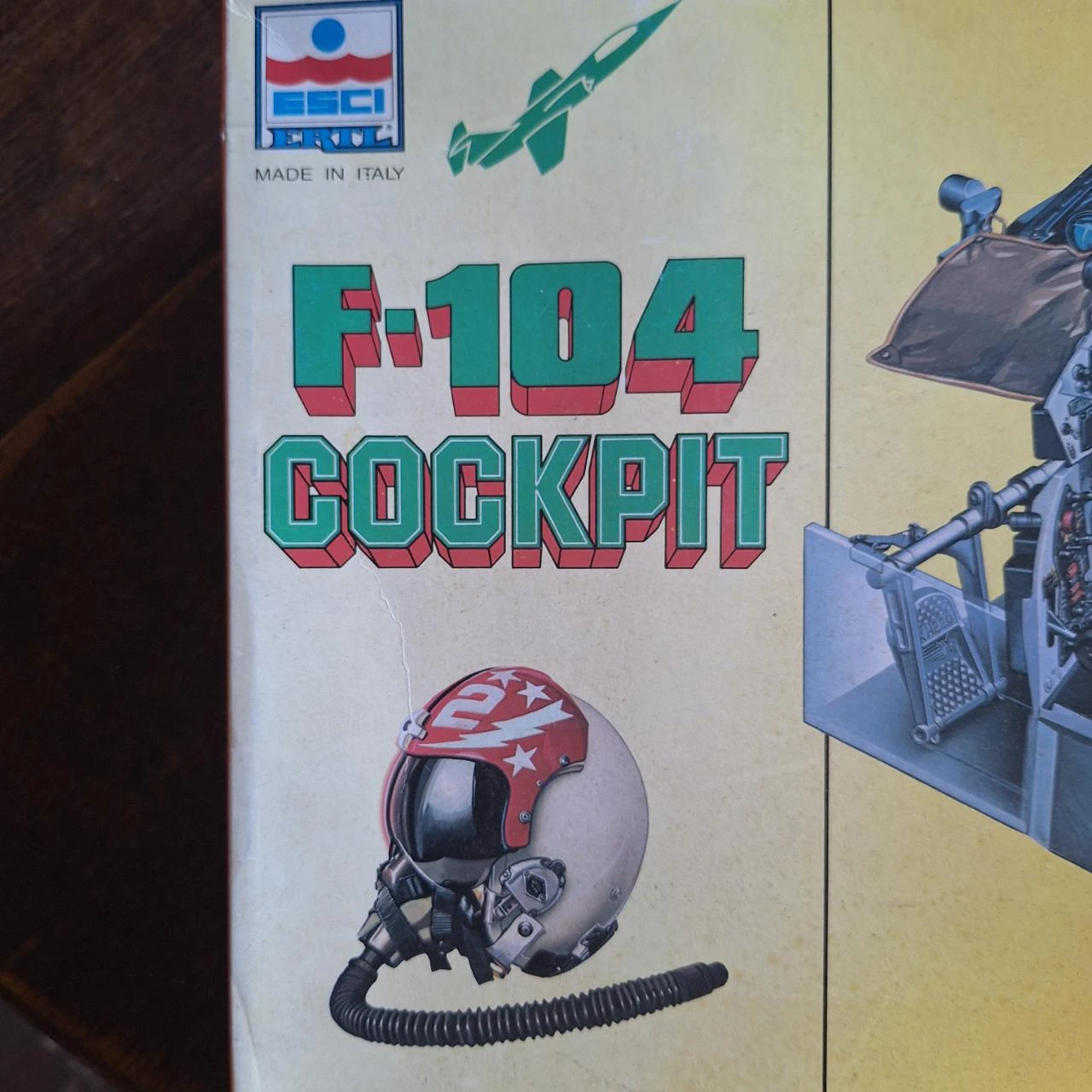 esci f-104 cockpit 1/12 – photo 3